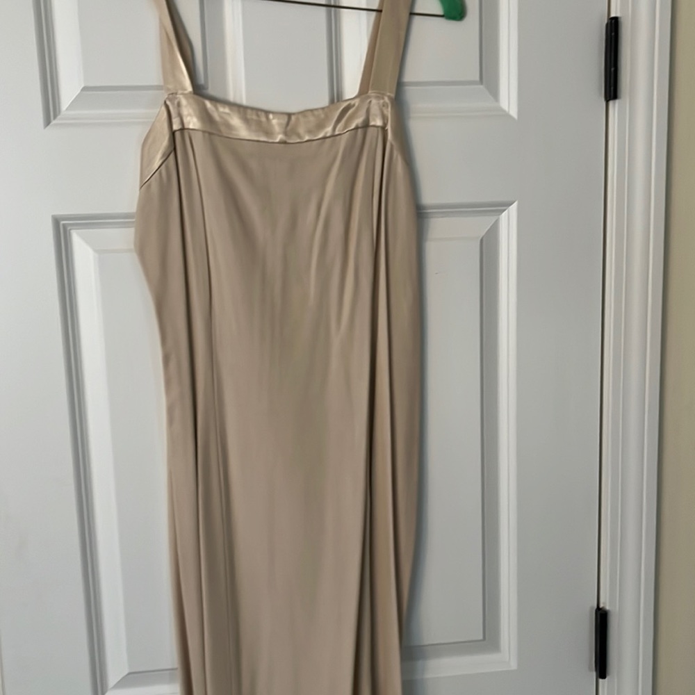 Floor length beige dress with removable jacket. - Picture 2 of 6